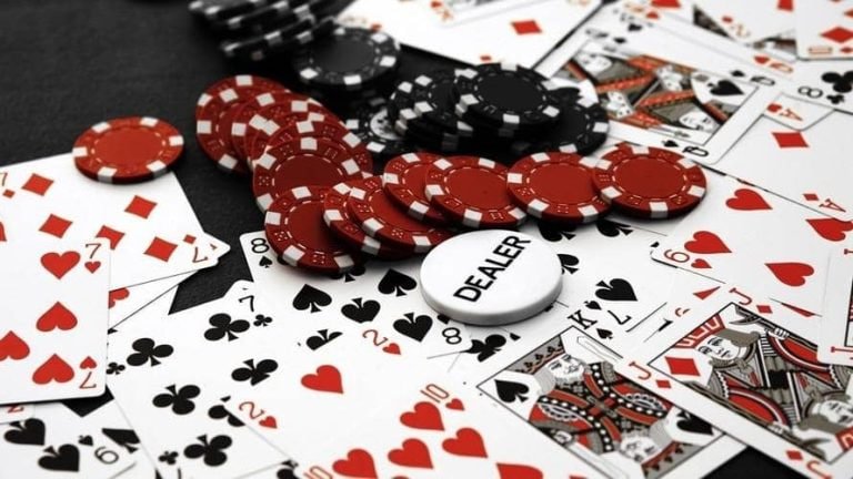 Panduan login dan privasi akun